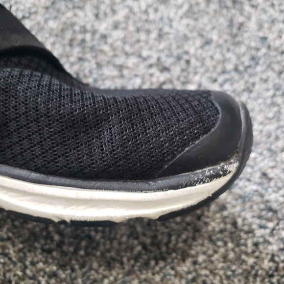 Topo Athletic COR shoes, black/white,  size 6.5 - Picture 5 of 13